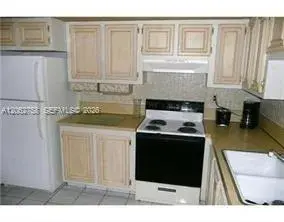 4047 NW 16th St # 109, Lauderhill FL 33313