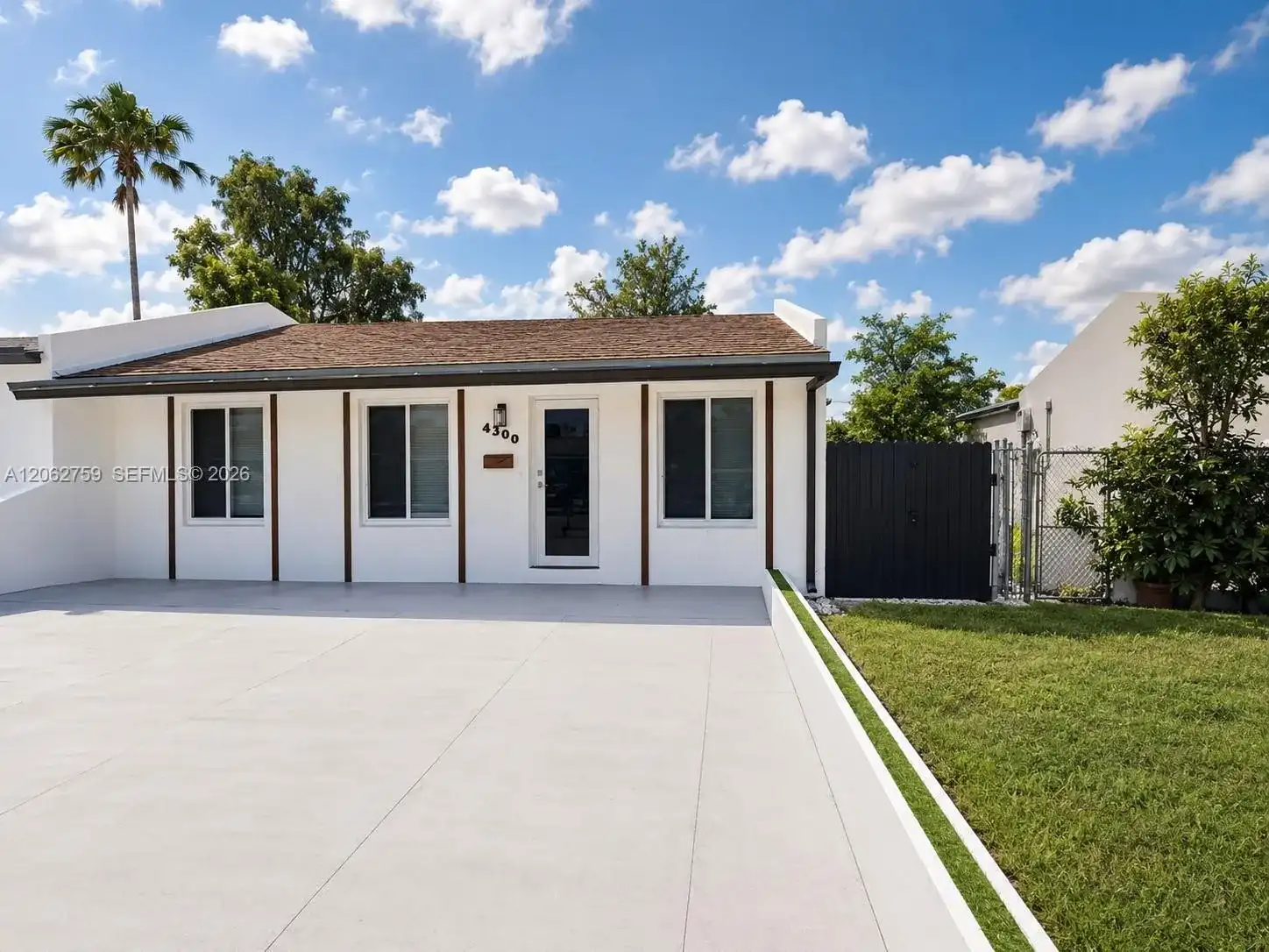 4309 SW 129th Ave, Miami FL 33175