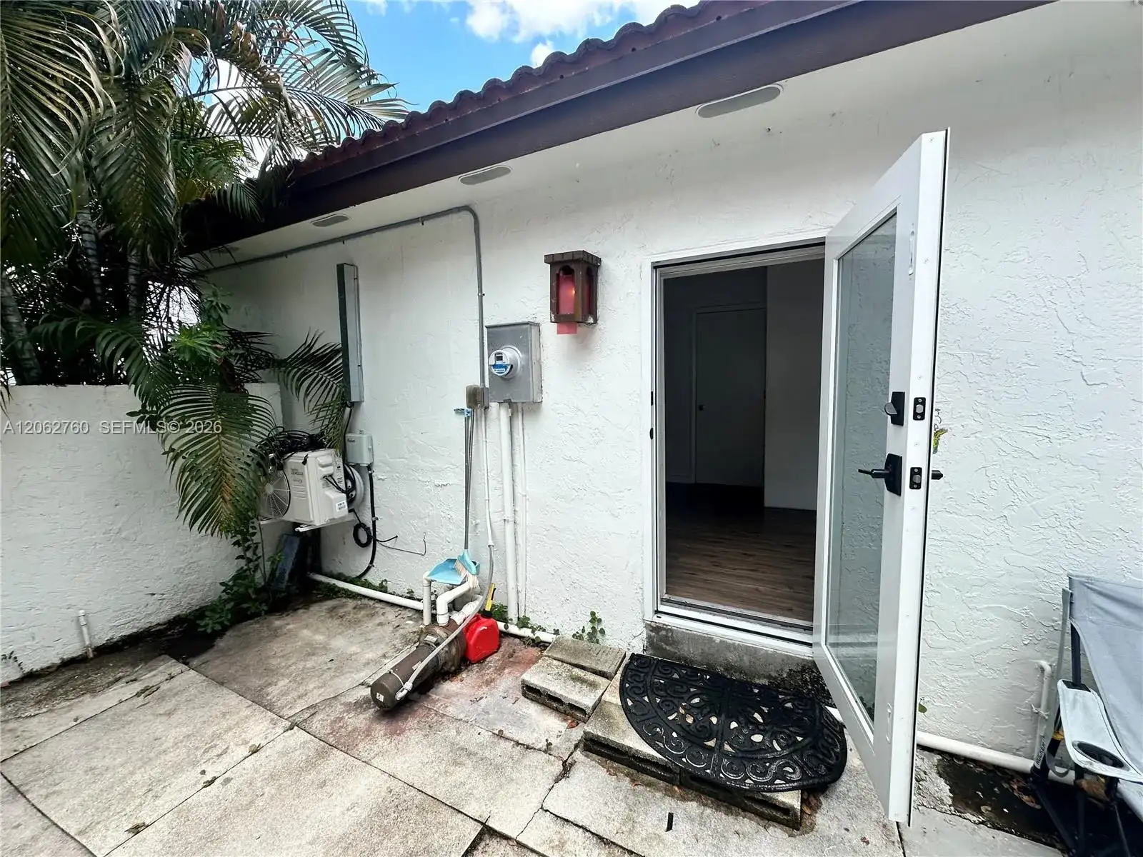 17843 NW 63rd Ct FRONT # 0, Hialeah FL 33015 photo 3