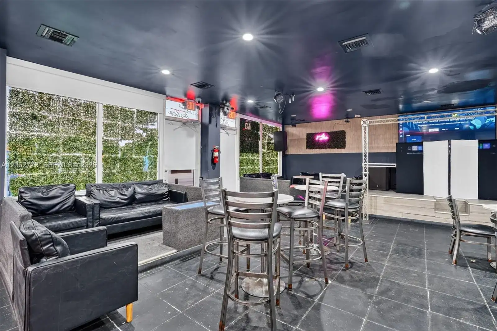 Cafeteria & Sports Bar For Sale In Hialeah, Hialeah FL 33010 photo 5