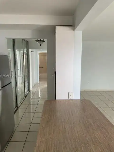 1340 Lincoln Rd # 505, Miami Beach FL 33139 photo 2