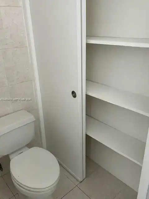 1340 Lincoln Rd # 505, Miami Beach FL 33139 photo 4