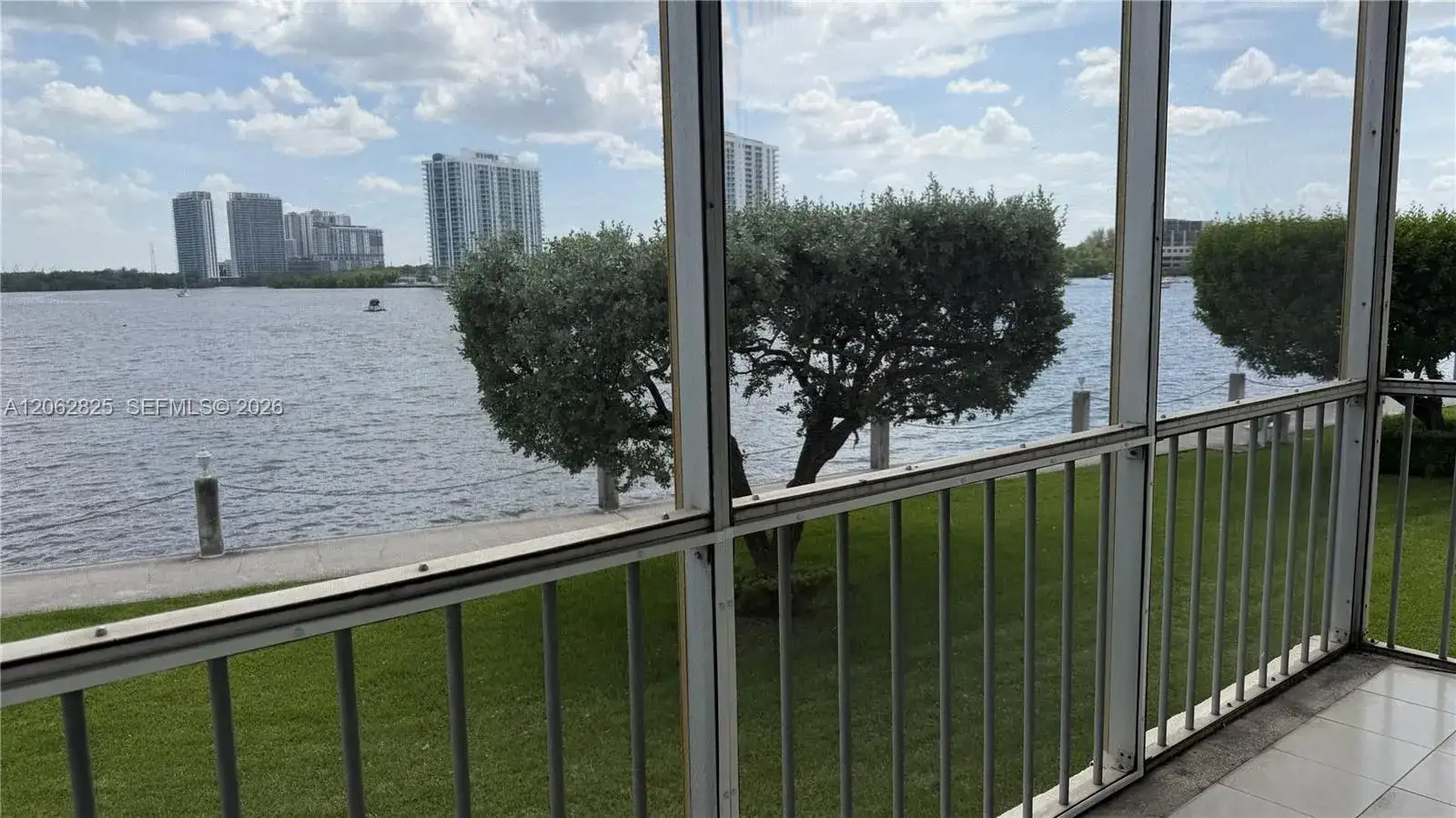 3000 Marcos Dr # P210, Aventura FL 33160 photo 5