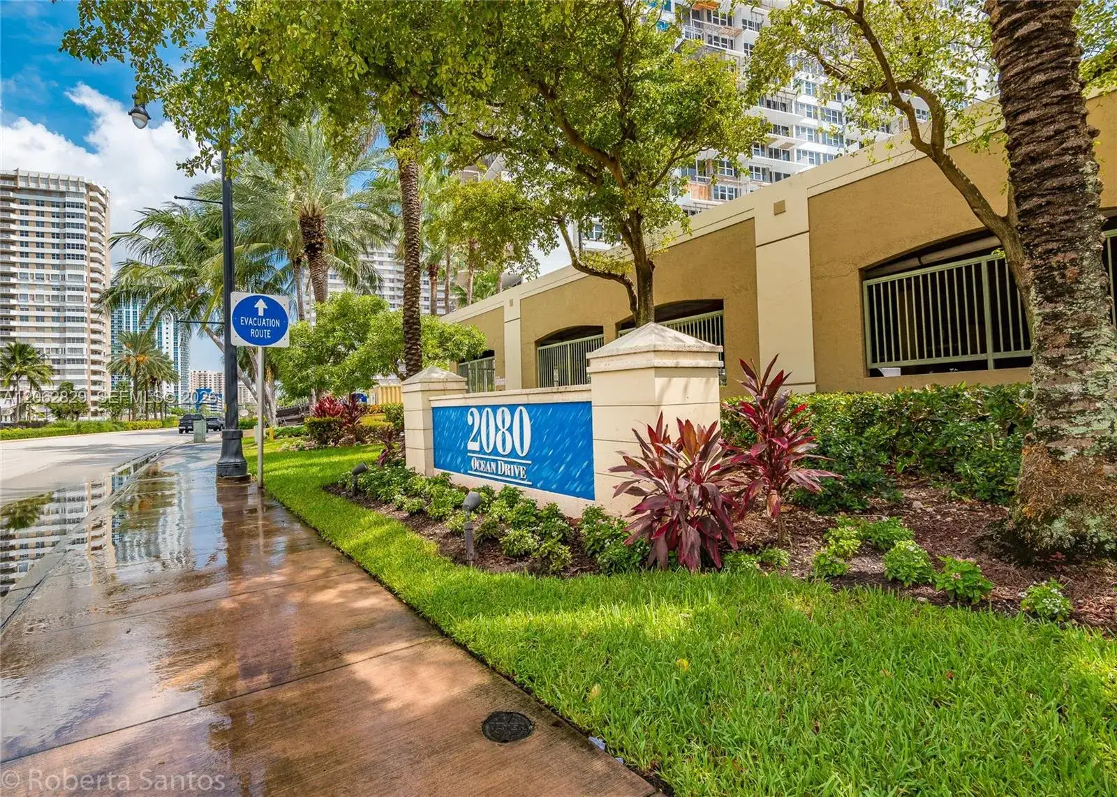 2080 S Ocean Dr # 804, Hallandale Beach FL 33009