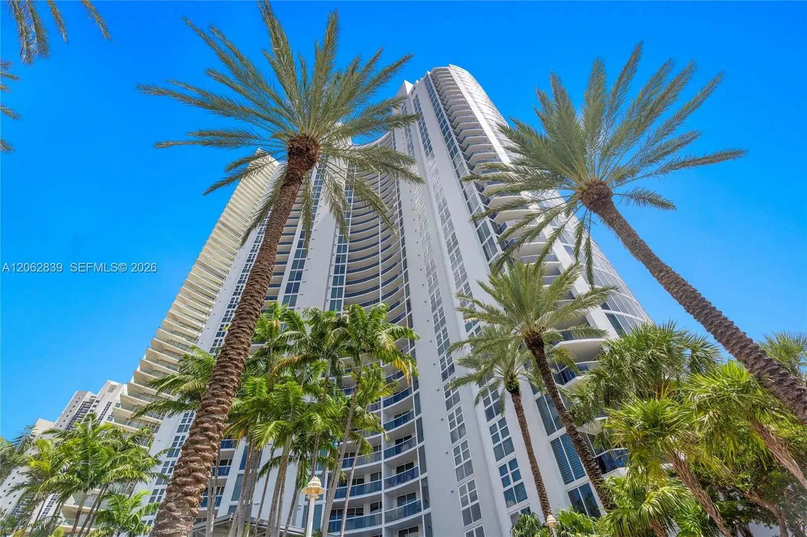 18911 Collins Ave # 2103, Sunny Isles Beach FL 33160 photo 3