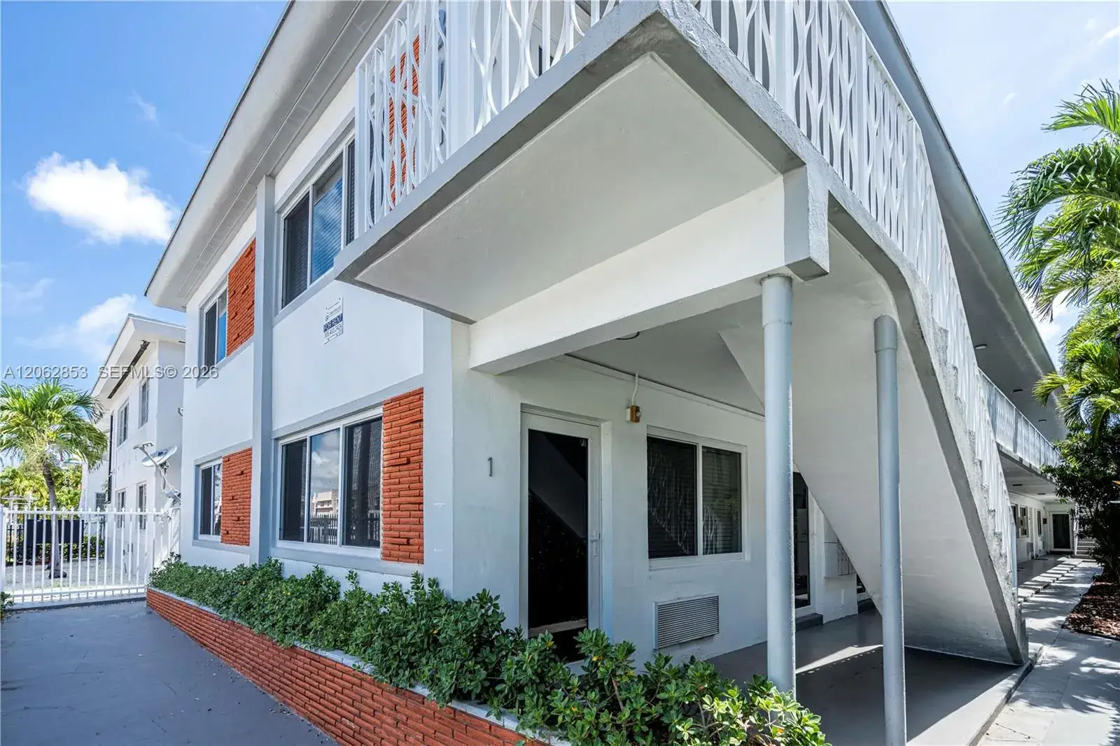 7311 Byron Ave # 3, Miami Beach FL 33141