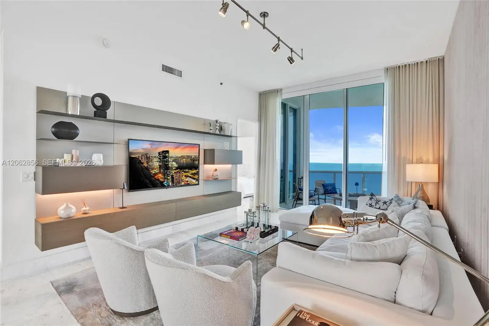 16001 Collins Ave # 3406, Sunny Isles Beach FL 33160 photo 3