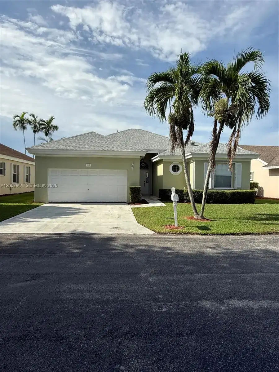 2435 SE 7th Pl # 2435, Homestead FL 33033 photo 2