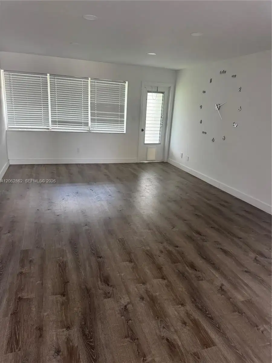 19001 NE 14th Ave # 312, Miami FL 33179 photo 4
