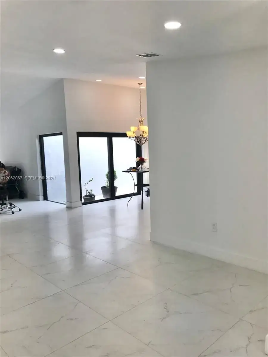 6651 NW 173rd Ln # 6651, Hialeah FL 33015 photo 3