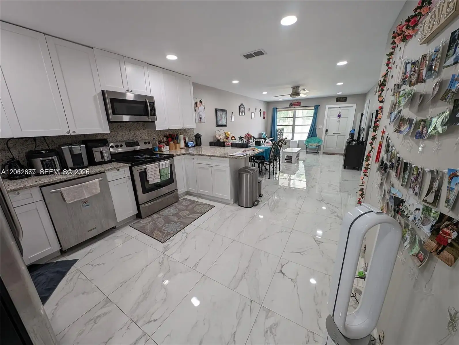 7761 NW 42nd Pl, Coral Springs FL 33065