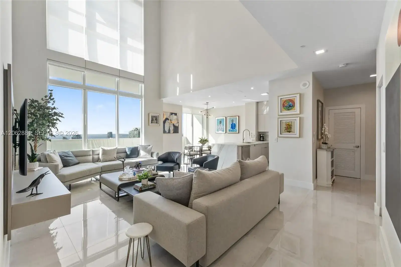 950 Brickell Bay Dr # 5507, Miami FL 33131 photo 5