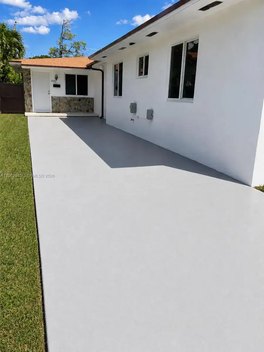2829 SW 32nd Ct # 2, Miami FL 33133 photo 2