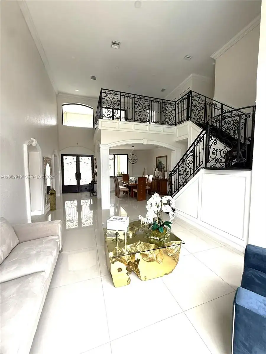 16137 SW 154th Ct, Miami FL 33187 photo 5