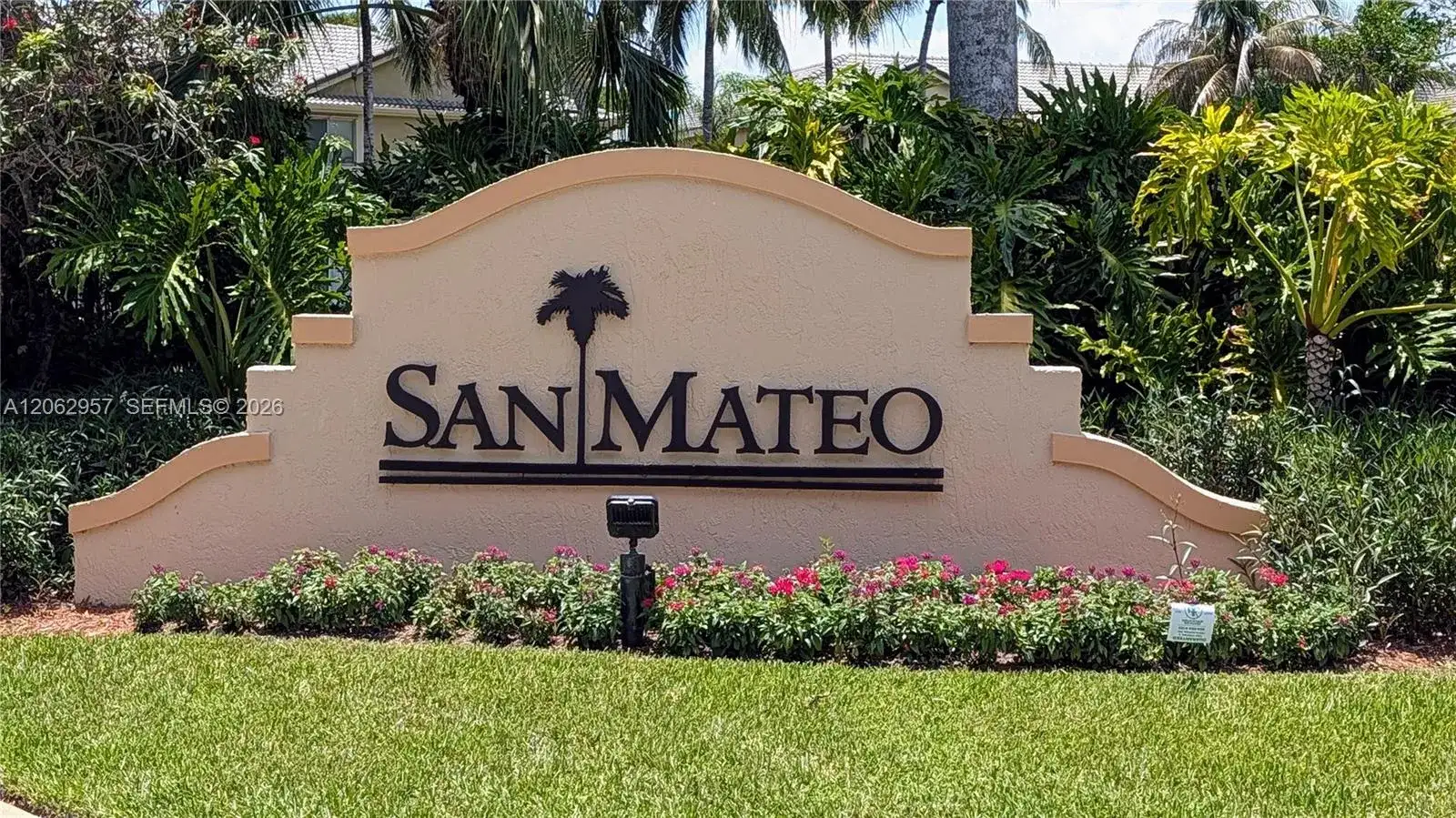 2231 N Cordoba Bnd, Weston FL 33327 photo 2