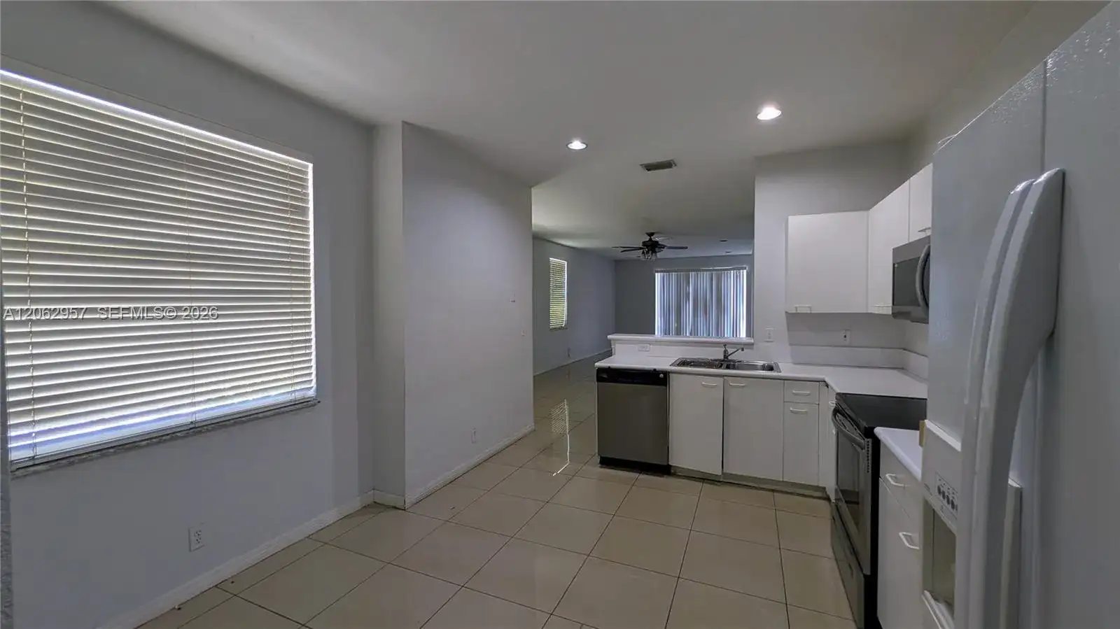 2231 N Cordoba Bnd, Weston FL 33327 photo 5