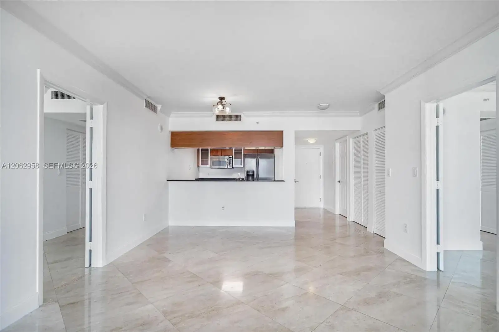 1800 N Bayshore Dr # 2410, Miami FL 33132 photo 3