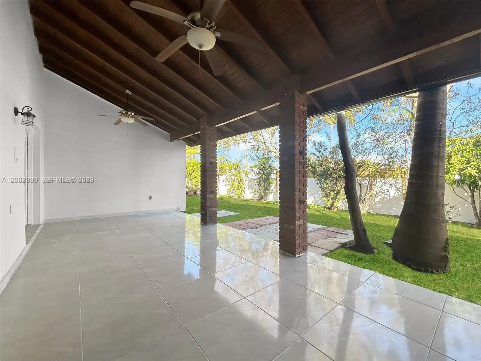 13925 SW 26th Ter, Miami FL 33175 photo 4