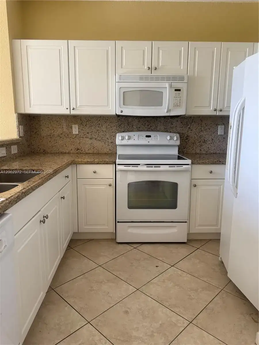 3064 SE 1st Dr # 7, Homestead FL 33033 photo 5