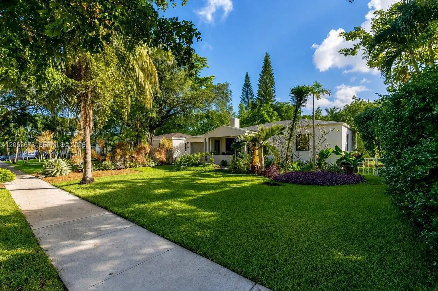 633 Mokena Dr # 0, Miami Springs FL 33166 photo 2