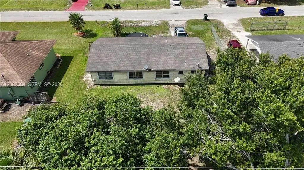 1132 Kentucky Ave, Clewiston FL 33440 photo 5