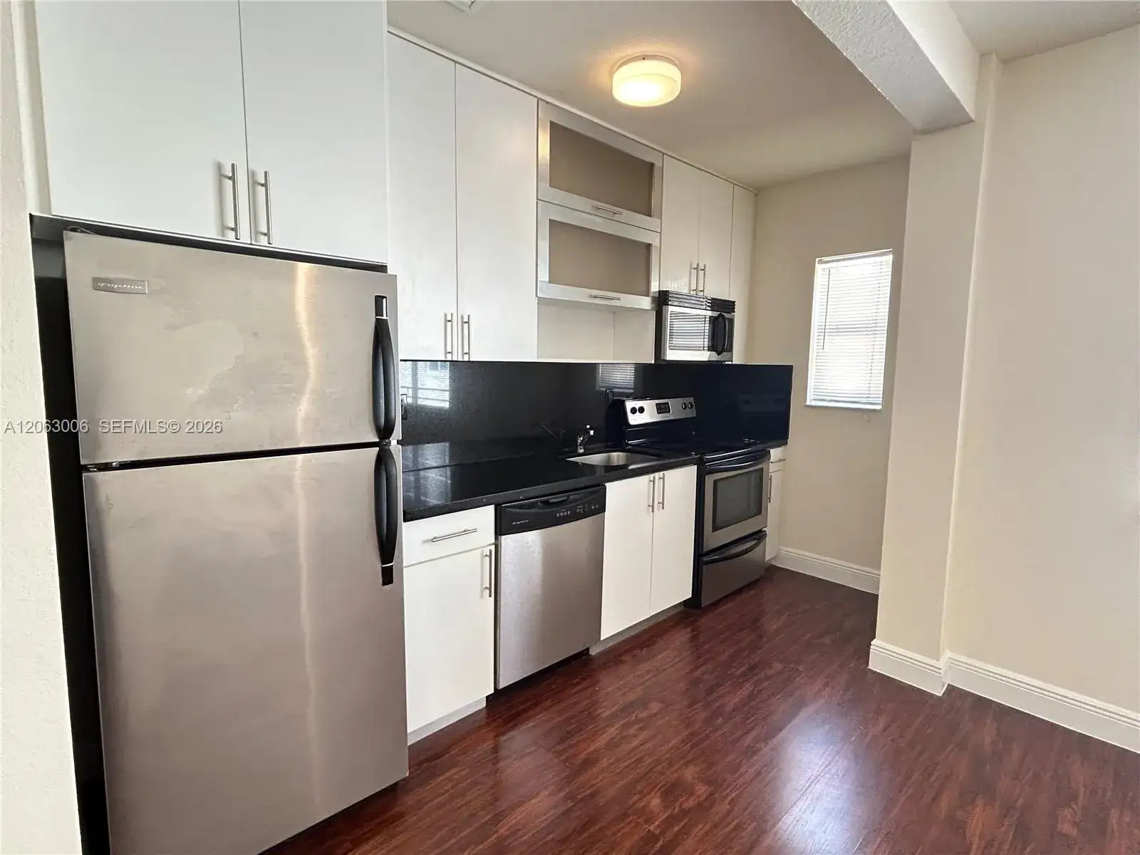 2931 Sheridan Ave # 12, Miami Beach FL 33140 photo 3