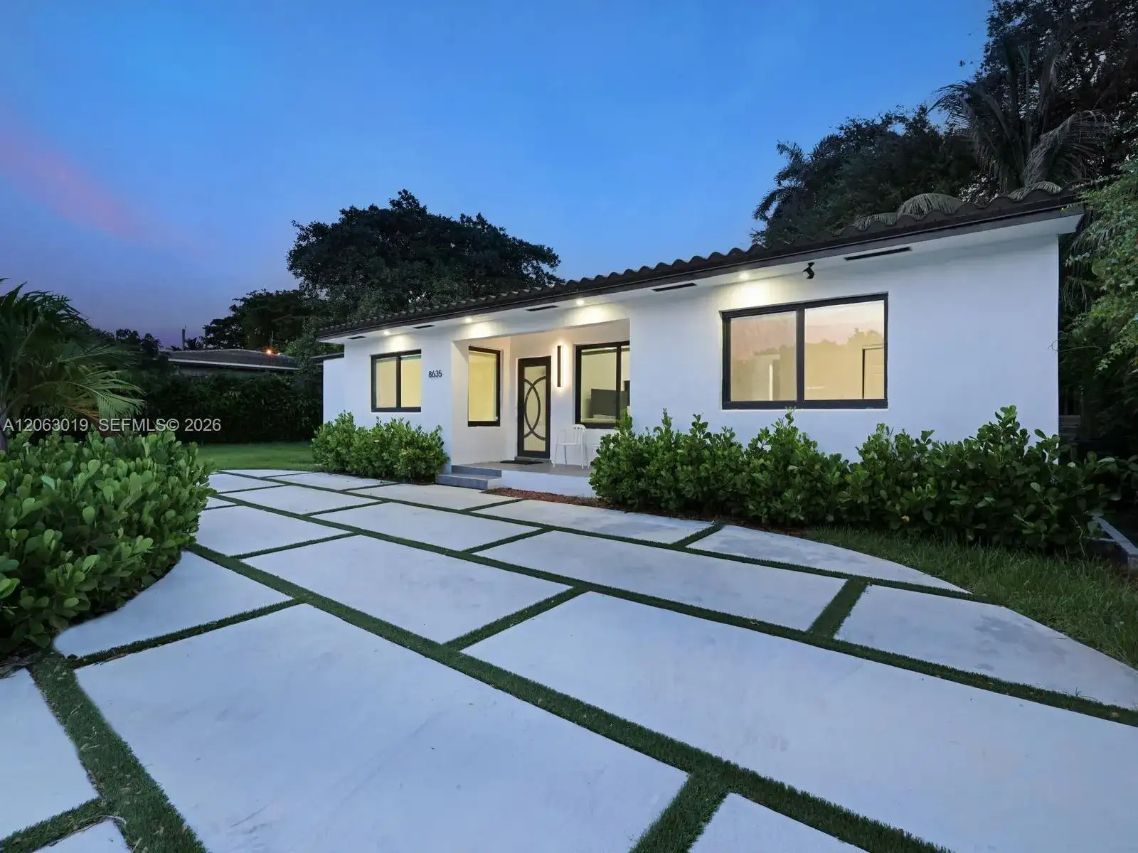 8635 N Miami Ave, El Portal FL 33150 photo 4