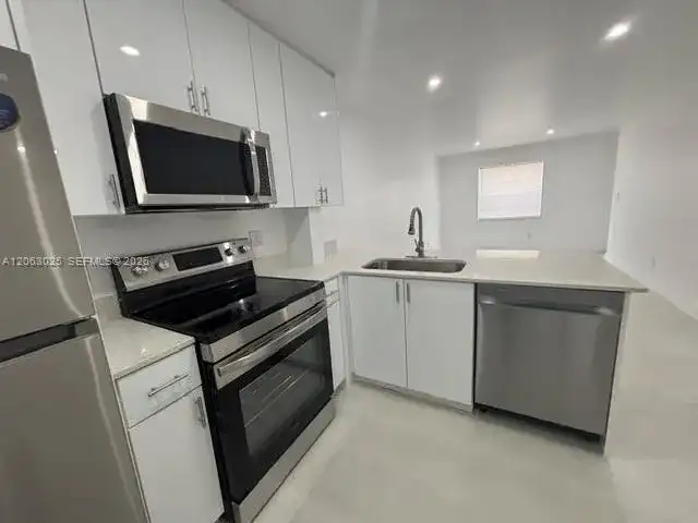 8951 SW 72nd St # 102, Miami FL 33173