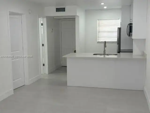 8951 SW 72nd St # 102, Miami FL 33173 photo 2