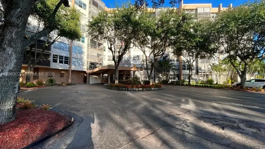1300 Saint Charles Pl # 202, Pembroke Pines FL 33026 photo 5