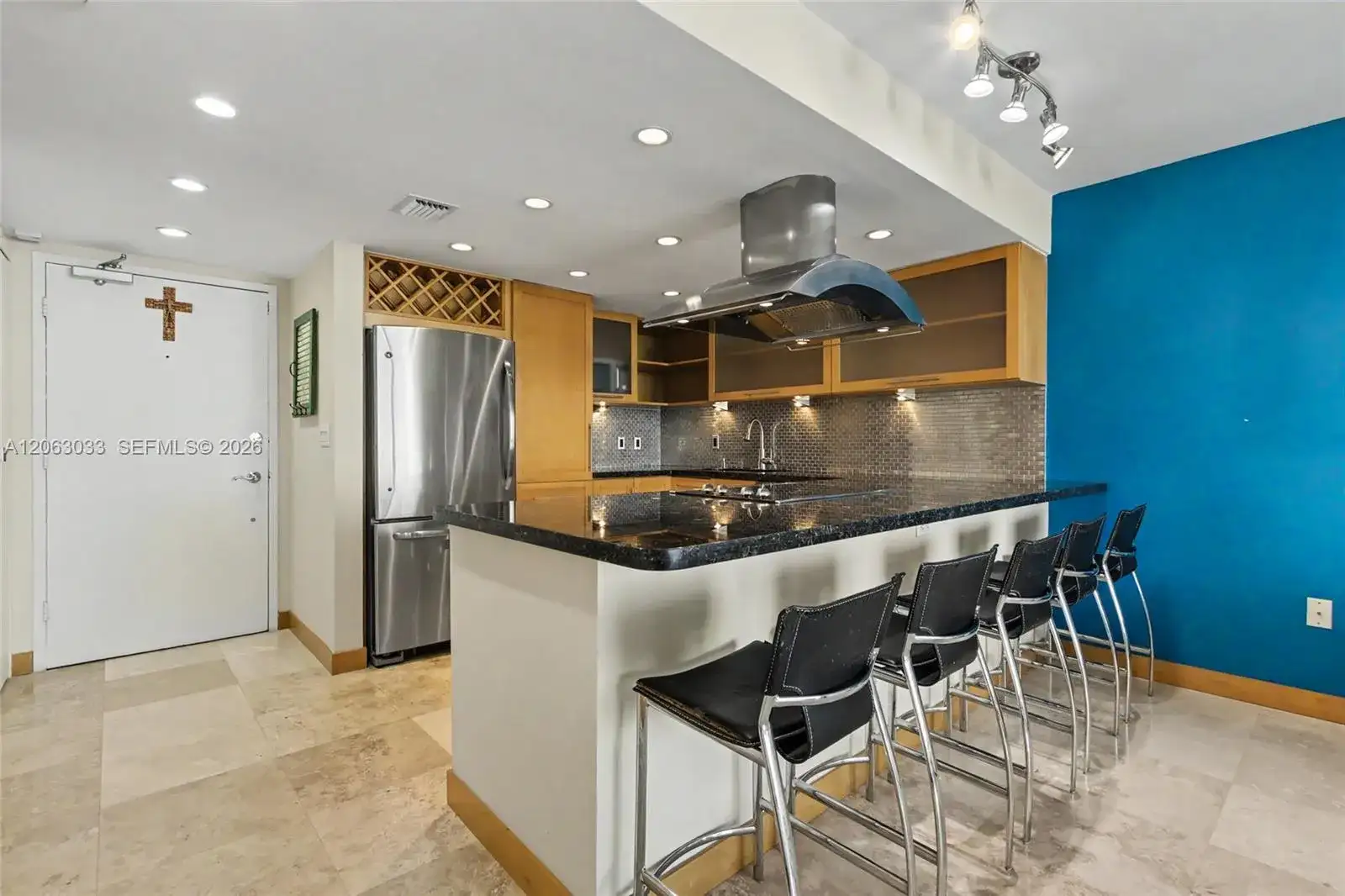 465 Ocean Dr # 604, Miami Beach FL 33139 photo 5