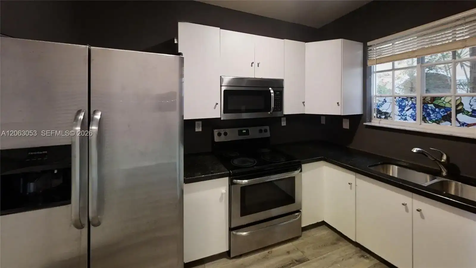 2084 NE 167th St # 102, North Miami Beach FL 33162