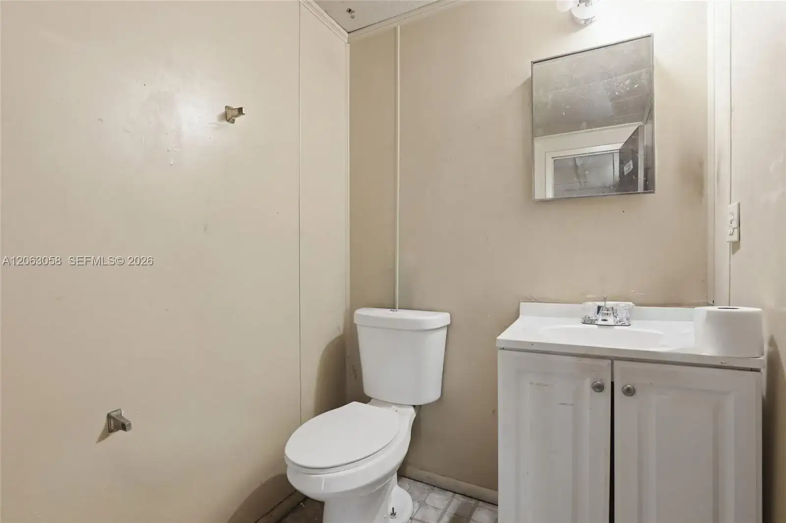1004 Kentucky, Clewiston FL 33440 photo 4