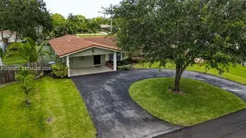 112 NE 10th Ave # 0, Pompano Beach FL 33060 photo 3
