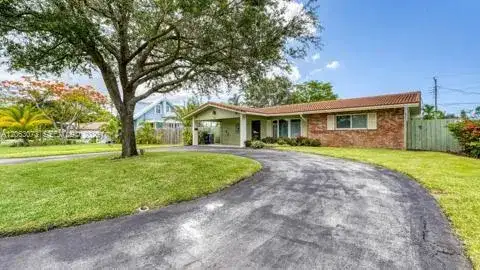 112 NE 10th Ave # 0, Pompano Beach FL 33060 photo 5