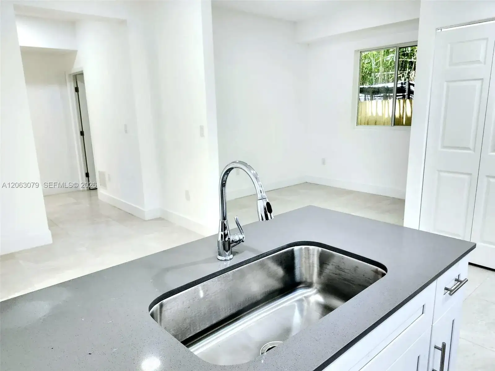 580 NW 34th St # 1, Miami FL 33127 photo 2