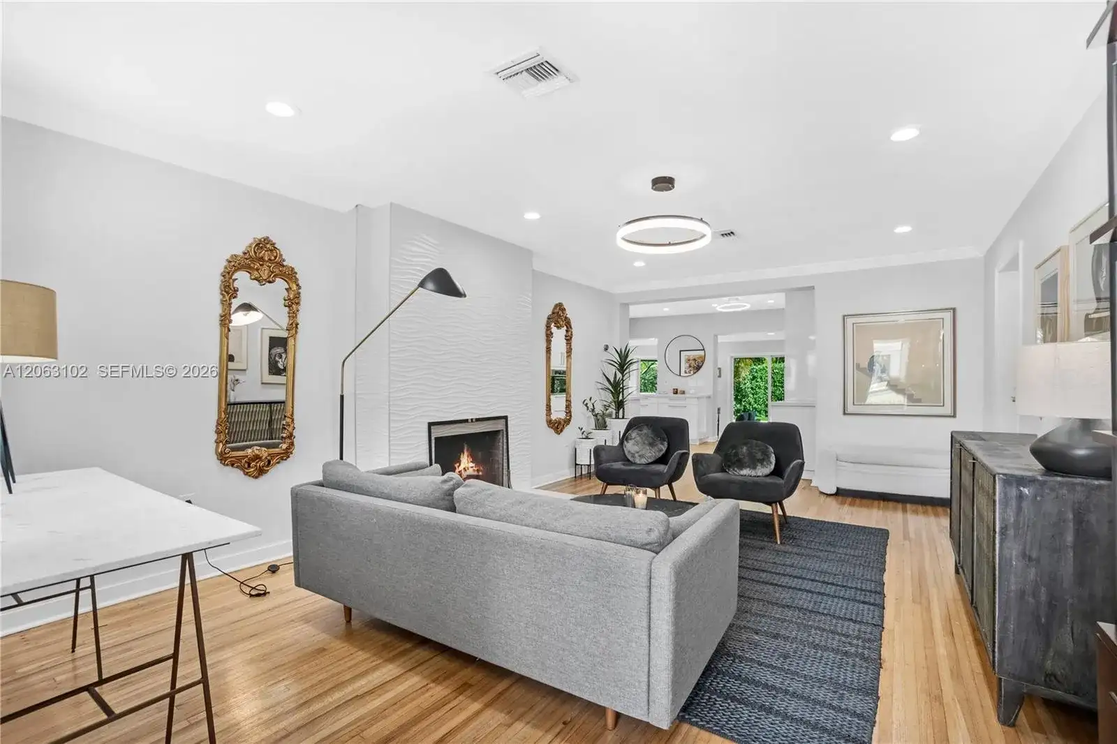 507 Sevilla Ave, Coral Gables FL 33134 photo 2