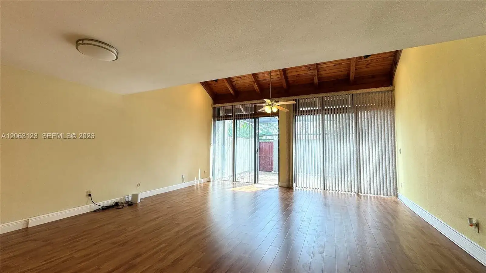 1151 Windward Dr # 1151, Pembroke Pines FL 33026 photo 4