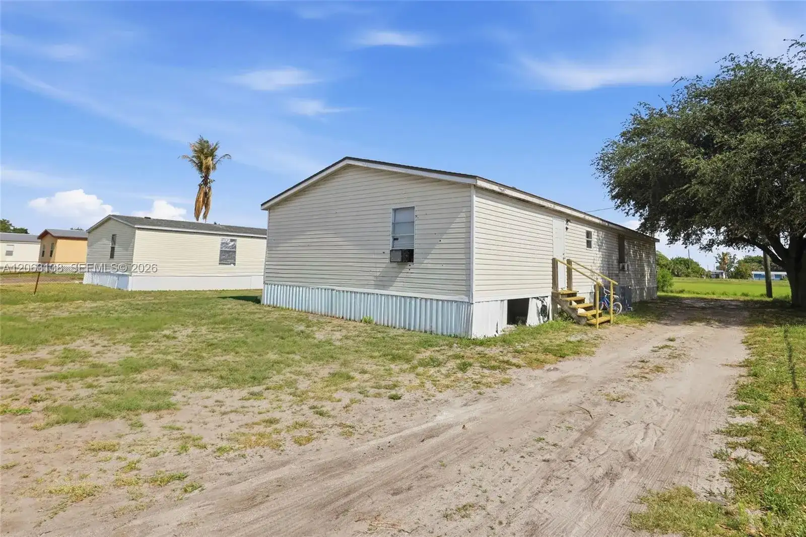 741 Alabama Ave, Clewiston FL 33440 photo 5
