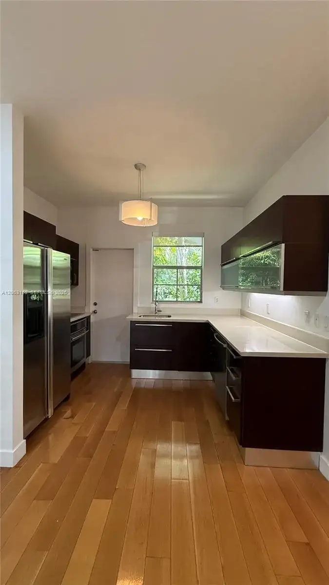 2031 Meridian Ave # 4, Miami Beach FL 33139 photo 5