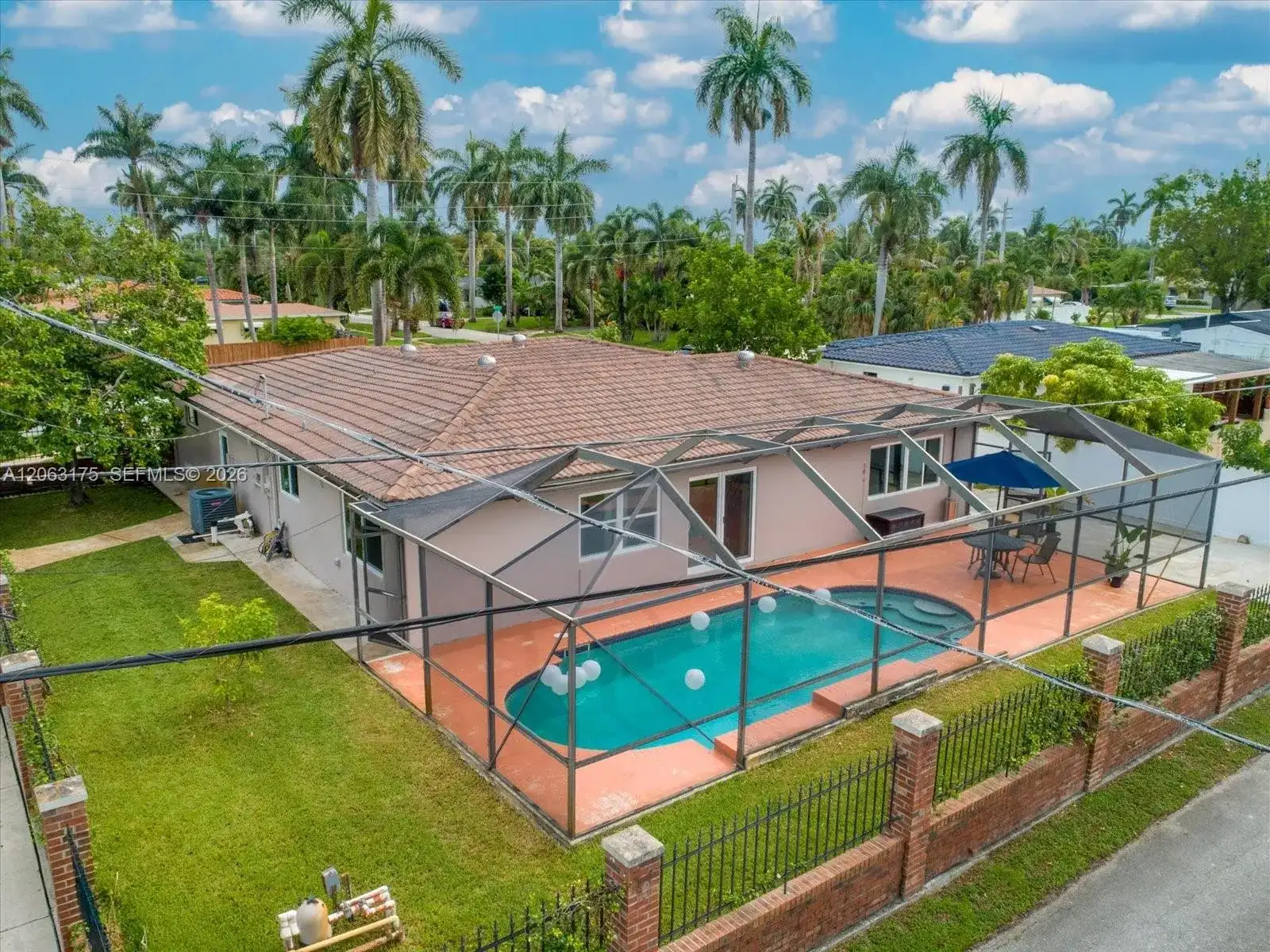 3134 Pierce St, Hollywood FL 33021 photo 5