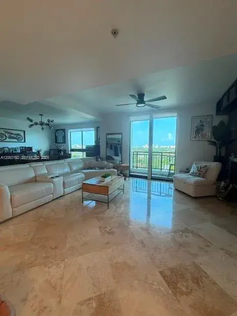 110 N Federal Hwy # 1118, Fort Lauderdale FL 33301