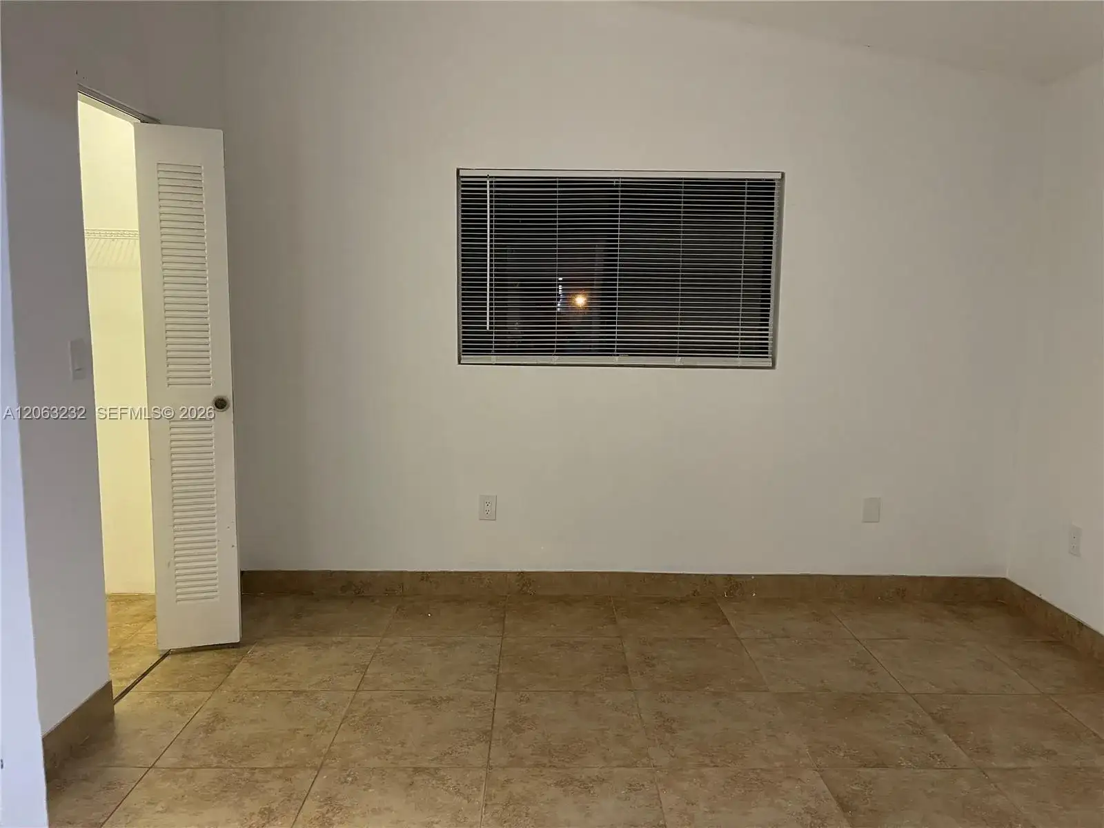 9491 S Palm Cir S # 203, Pembroke Pines FL 33025 photo 2