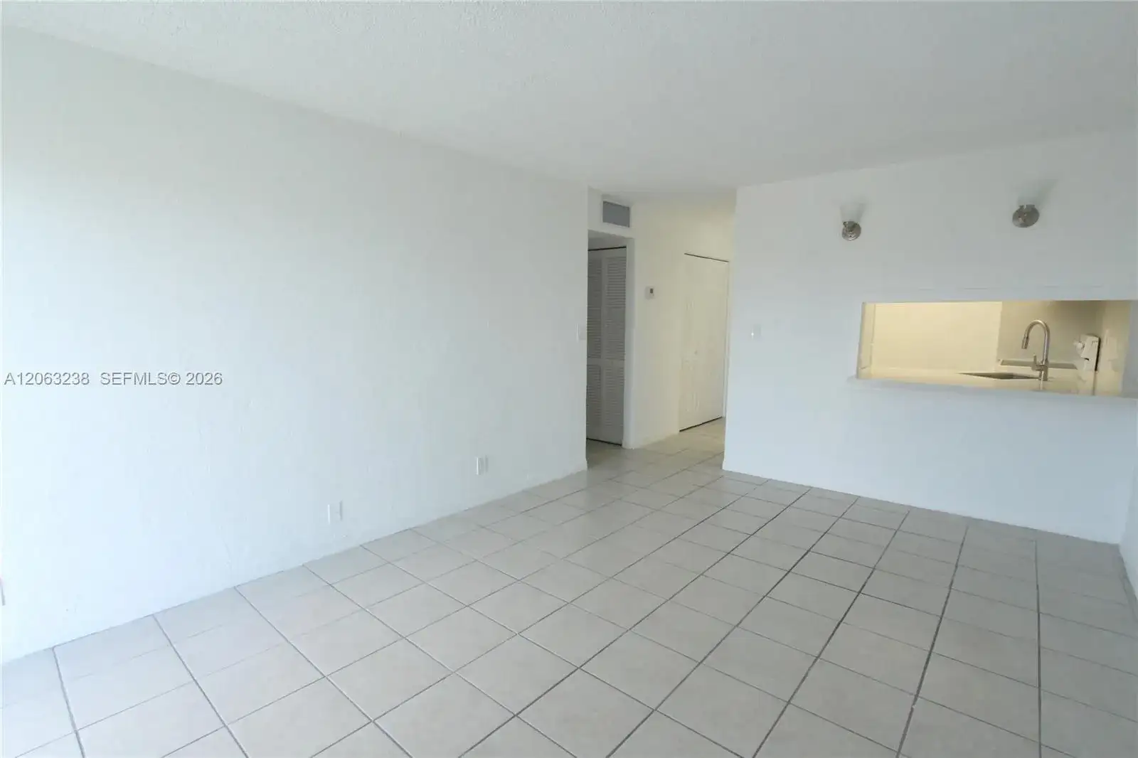 801 NW 47th Ave # 806W, Miami FL 33126 photo 3