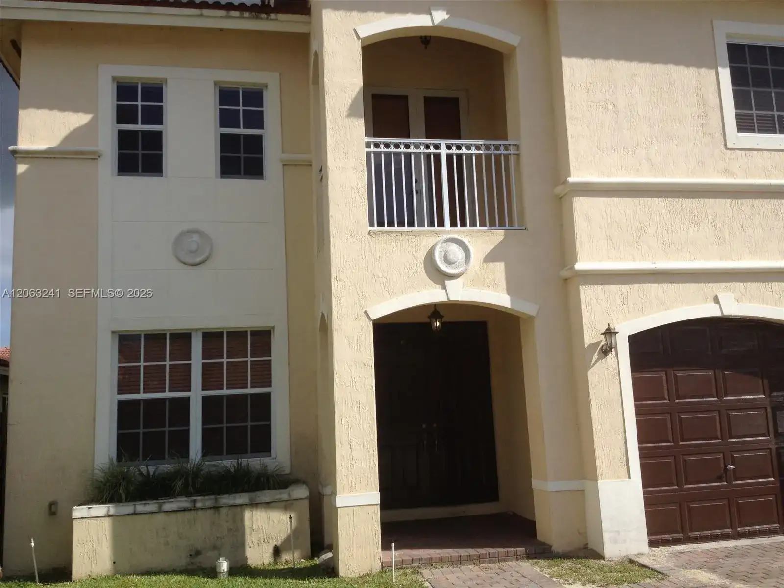 17615 SW 135th Ave, Miami FL 33177 photo 5