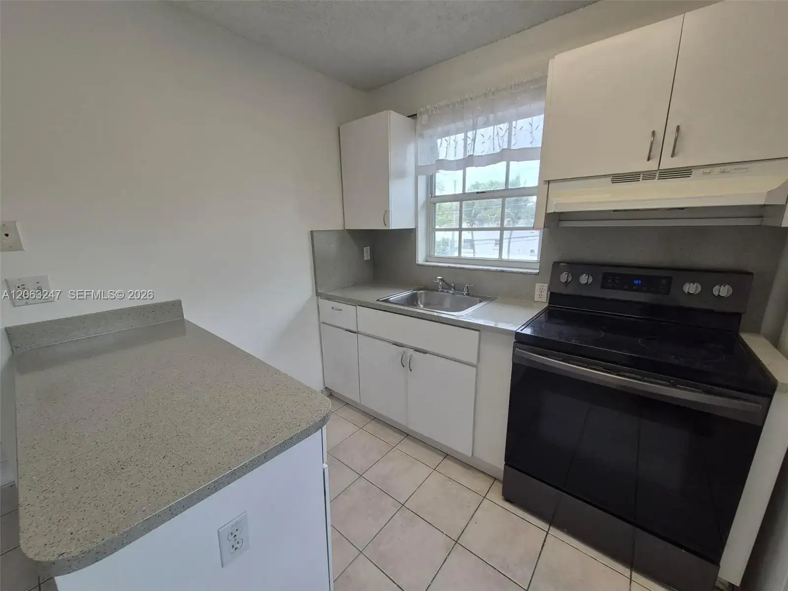 1366 SW 4th St # 3, Miami FL 33135 photo 5