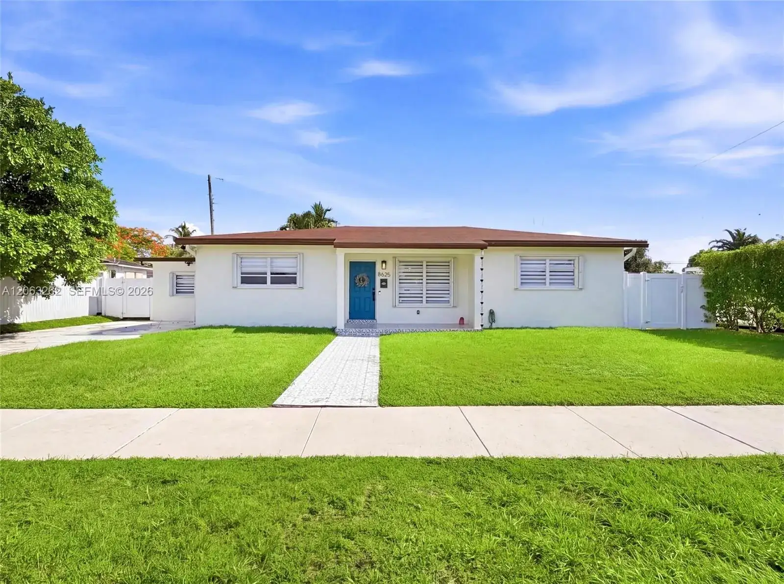 8625 SW 42nd St, Miami FL 33155