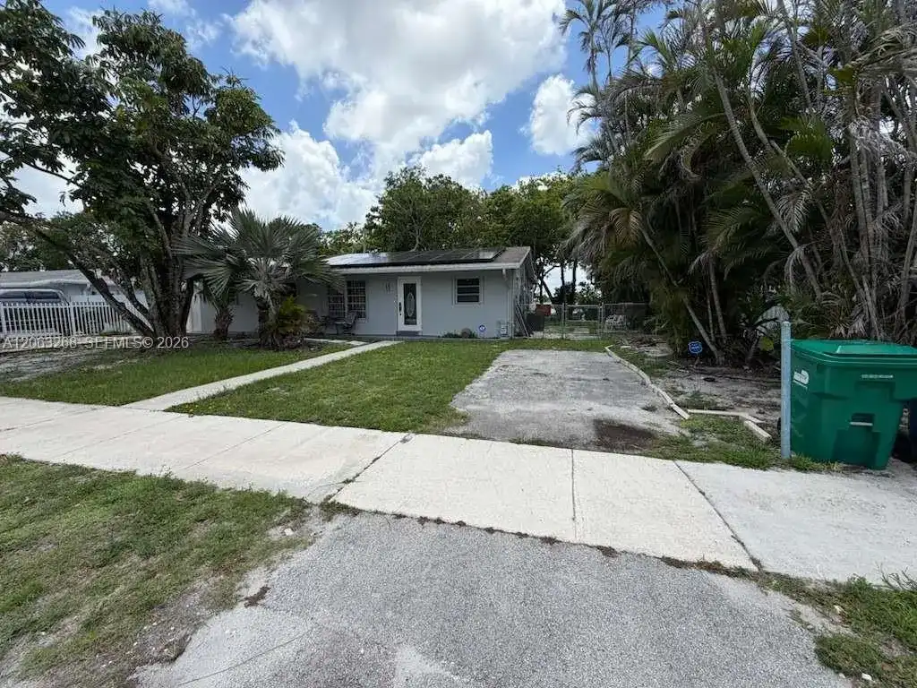 20302 NW 39th Ct, Miami Gardens FL 33055