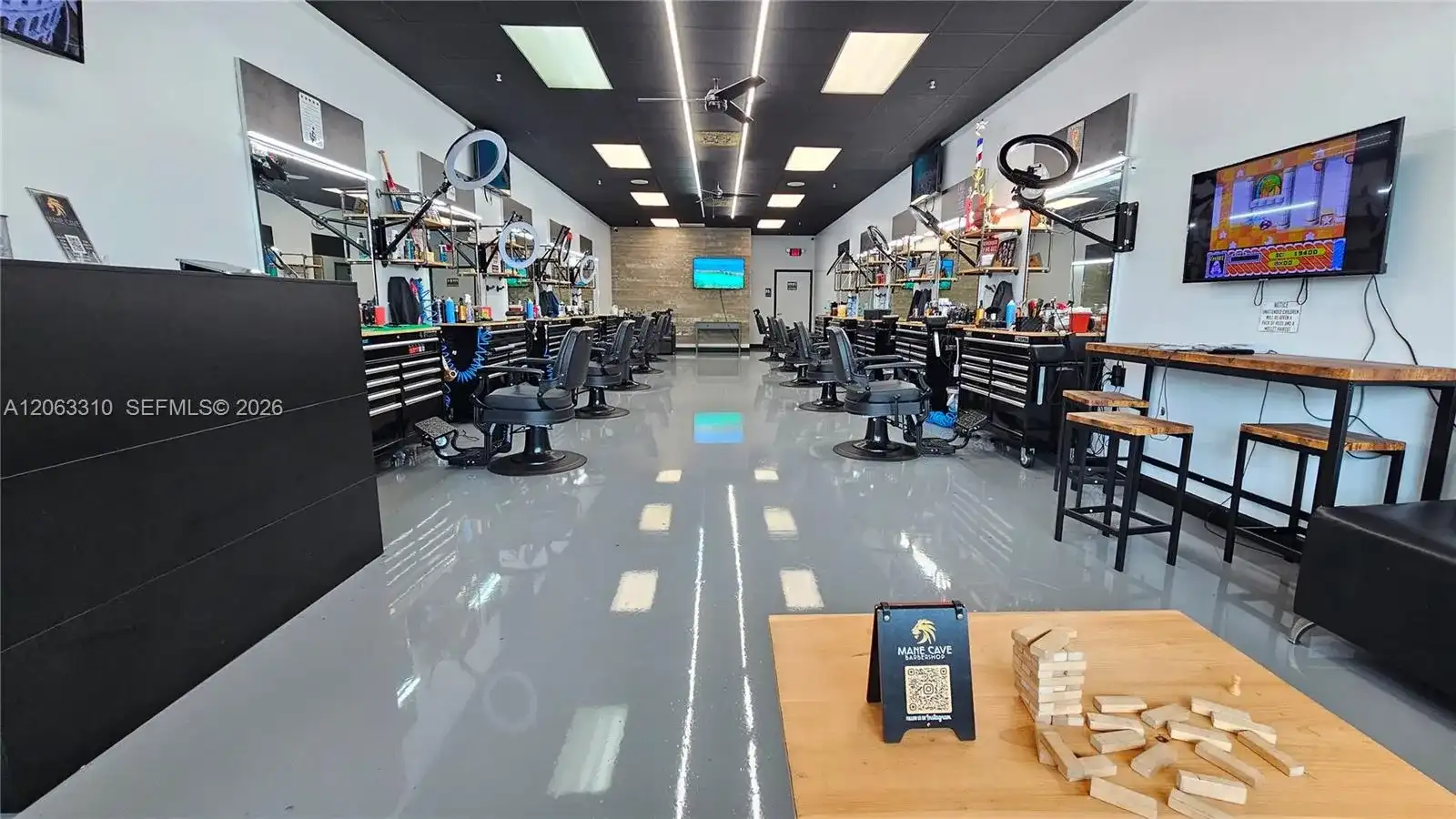 Well Established Barber Shop in West Kendall, Kendall FL 33196