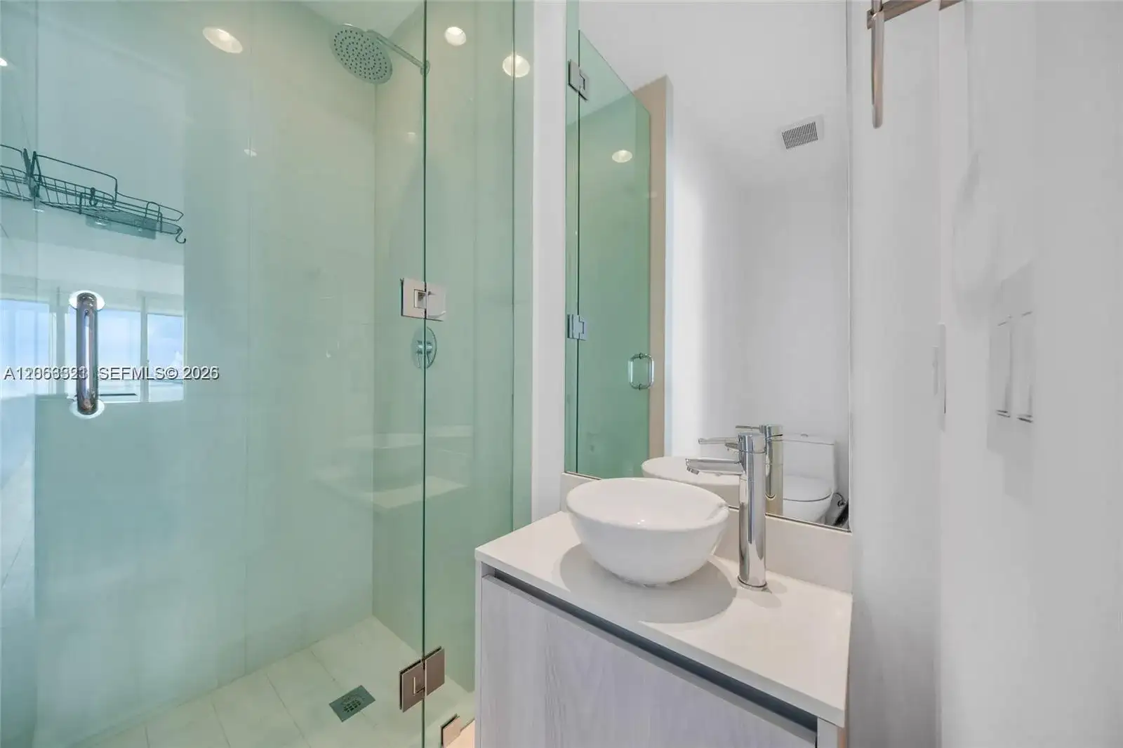 480 NE 31st St # 2003, Miami FL 33137 photo 3